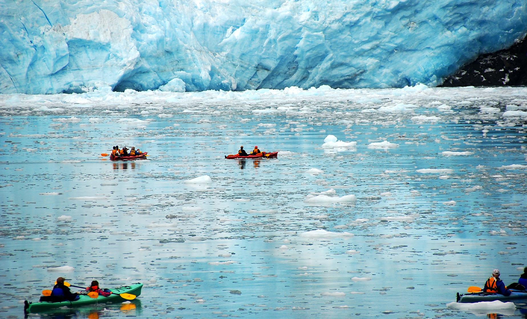 Kayaking Adventure at Mendenhall Lake of Tongass National Forest in Juneau