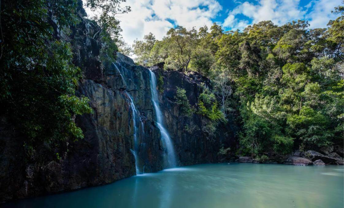 Airlie Beach And Cedar Creek Falls Exploration