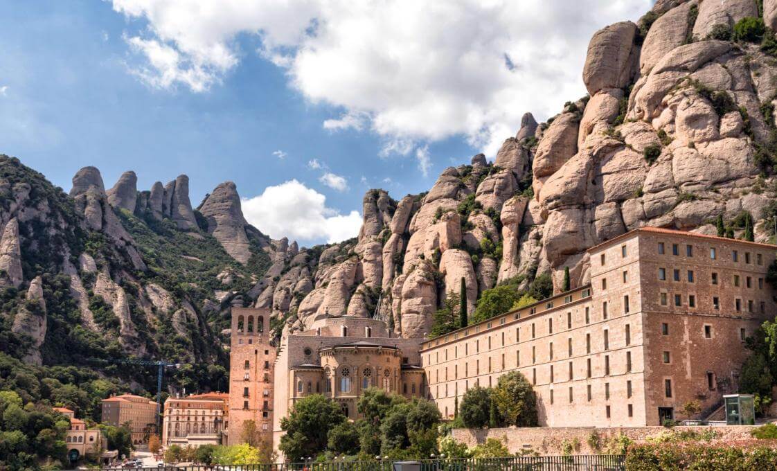 Montserrat Monastery And Farmhouse With Lunch