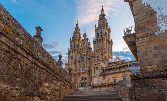 Journey to Santiago de Compostela Tour from Vigo