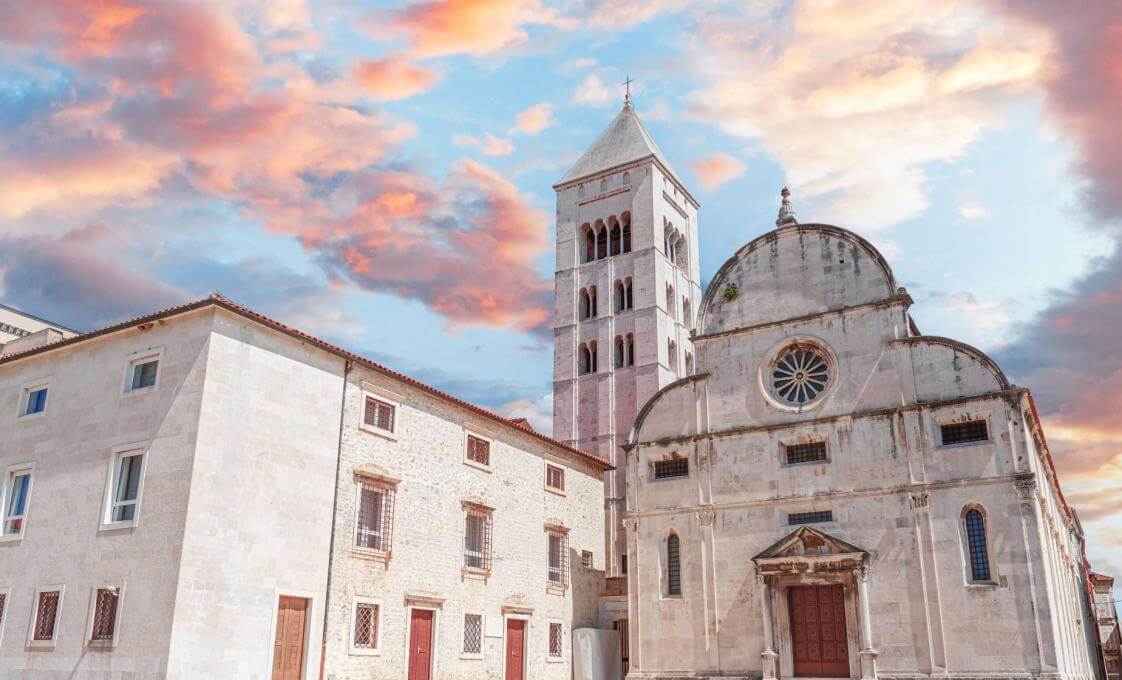 Old Town Historical Walk And Golden Treasures Of Zadar Church