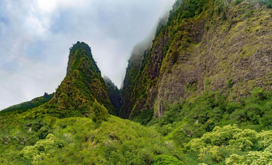 Maui Coastline And Cultural Highlights