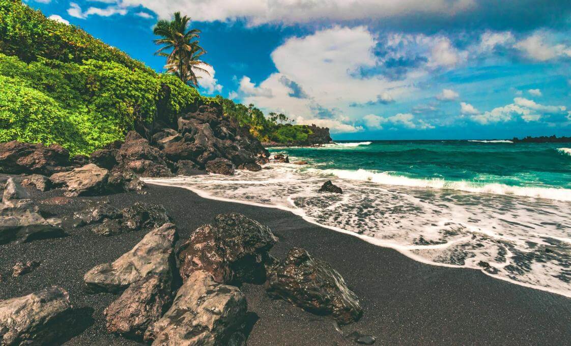 Hana Rainforest And Black Sand Beach With Lunch